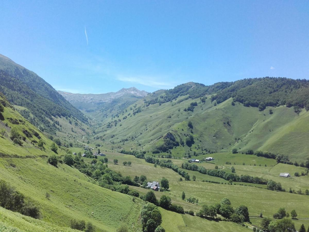 Gite De Montagne Du Plateau De Lhers- Accueil Randonneurs Accous Exteriör bild