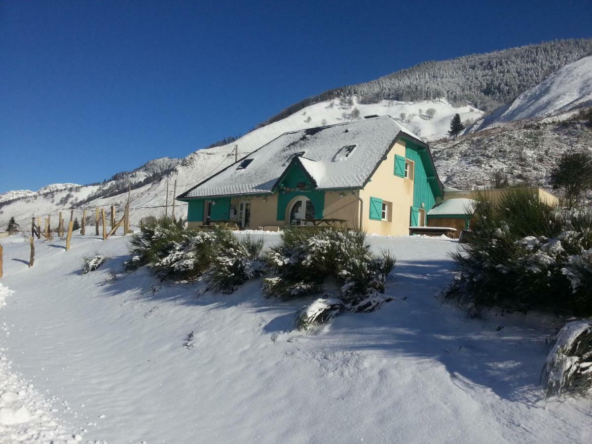 Gite De Montagne Du Plateau De Lhers- Accueil Randonneurs Accous Exteriör bild